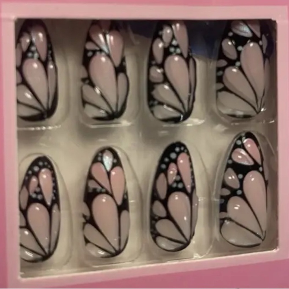 Butterfly Wing Press On Nail 3D Art, 24 pc Medium Sz, Short Almond Reusable NWT - Picture 9 of 11